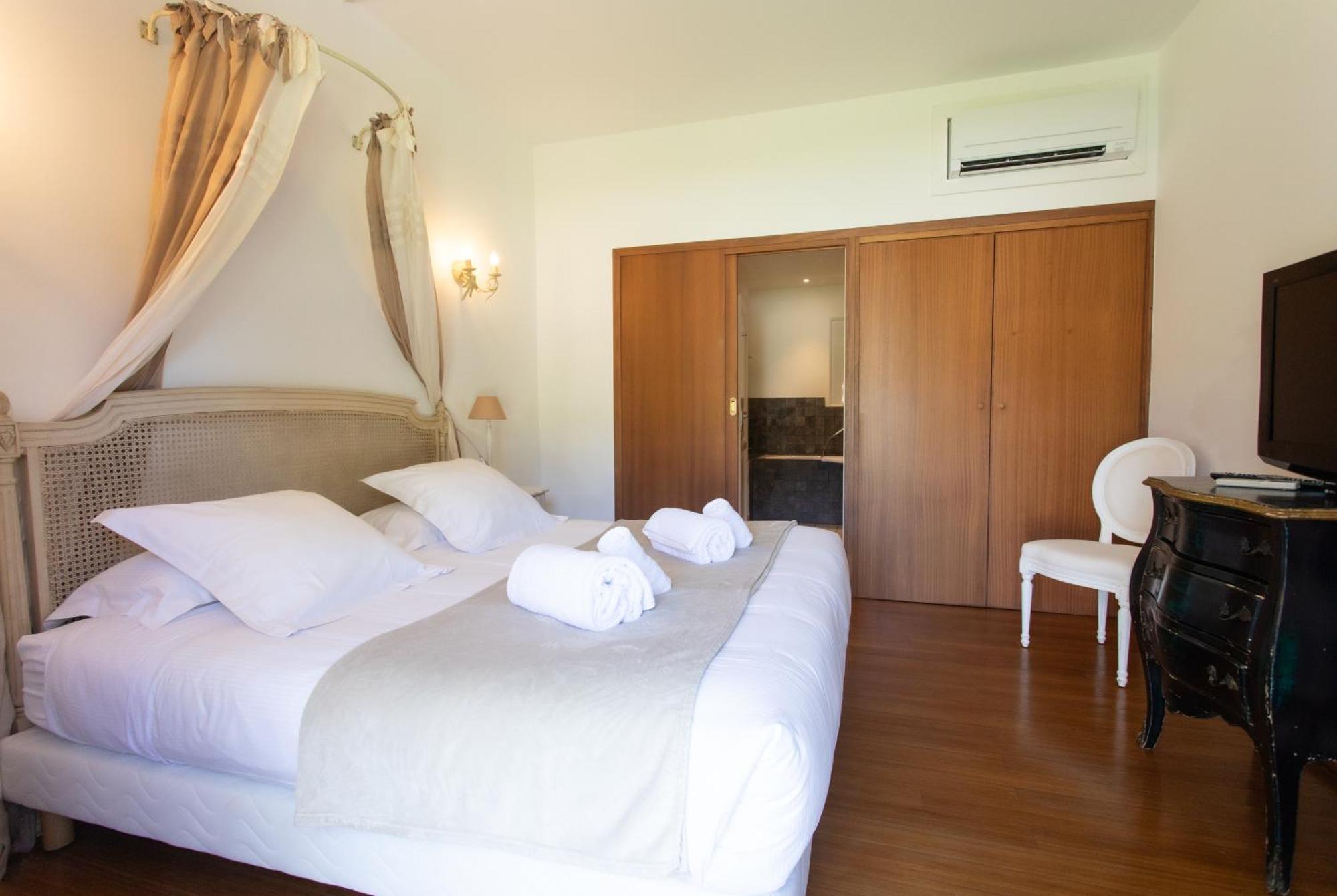 Hotel Le Verger Maelvi Grimaud Rom bilde