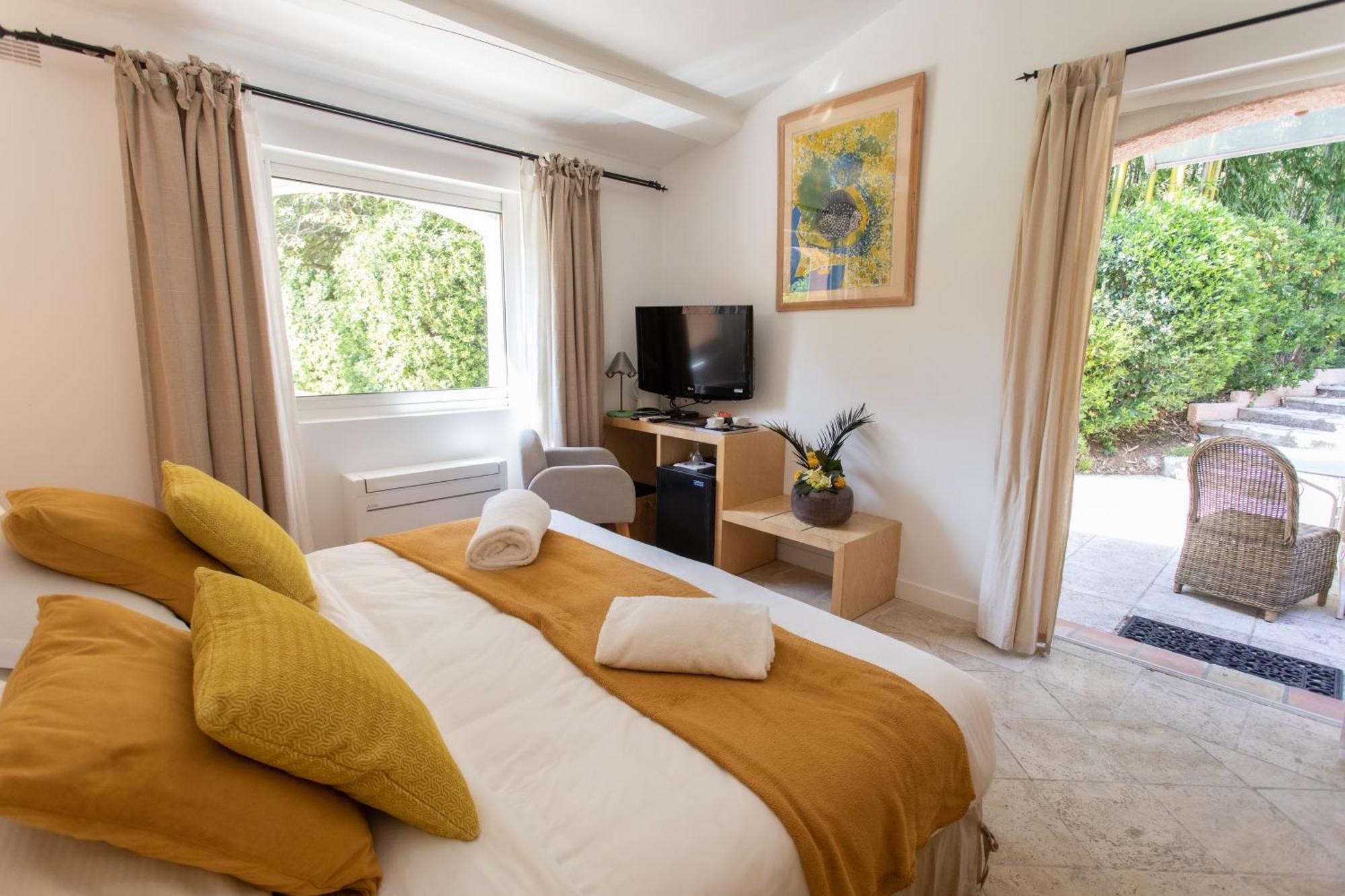 Hotel Le Verger Maelvi Grimaud Rom bilde