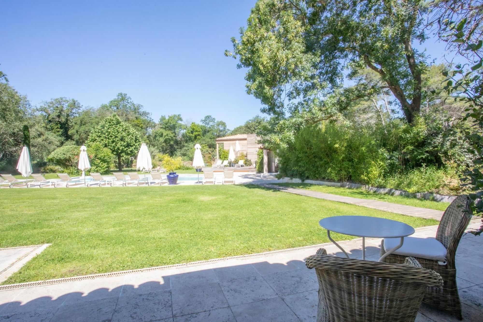 Hotel Le Verger Maelvi Grimaud Rom bilde